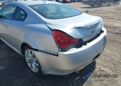 2011 Infiniti G37X z USA, uszkodzony, nr VIN JN1CV6EL6BM263886